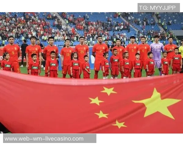 中乌足球友谊赛精彩纷呈两国球迷共庆体育盛事